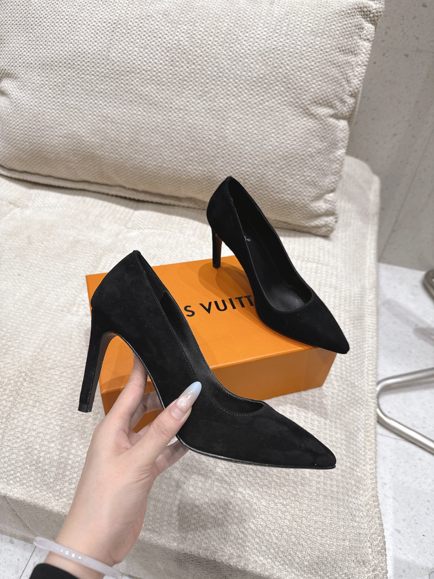 Women's high heels